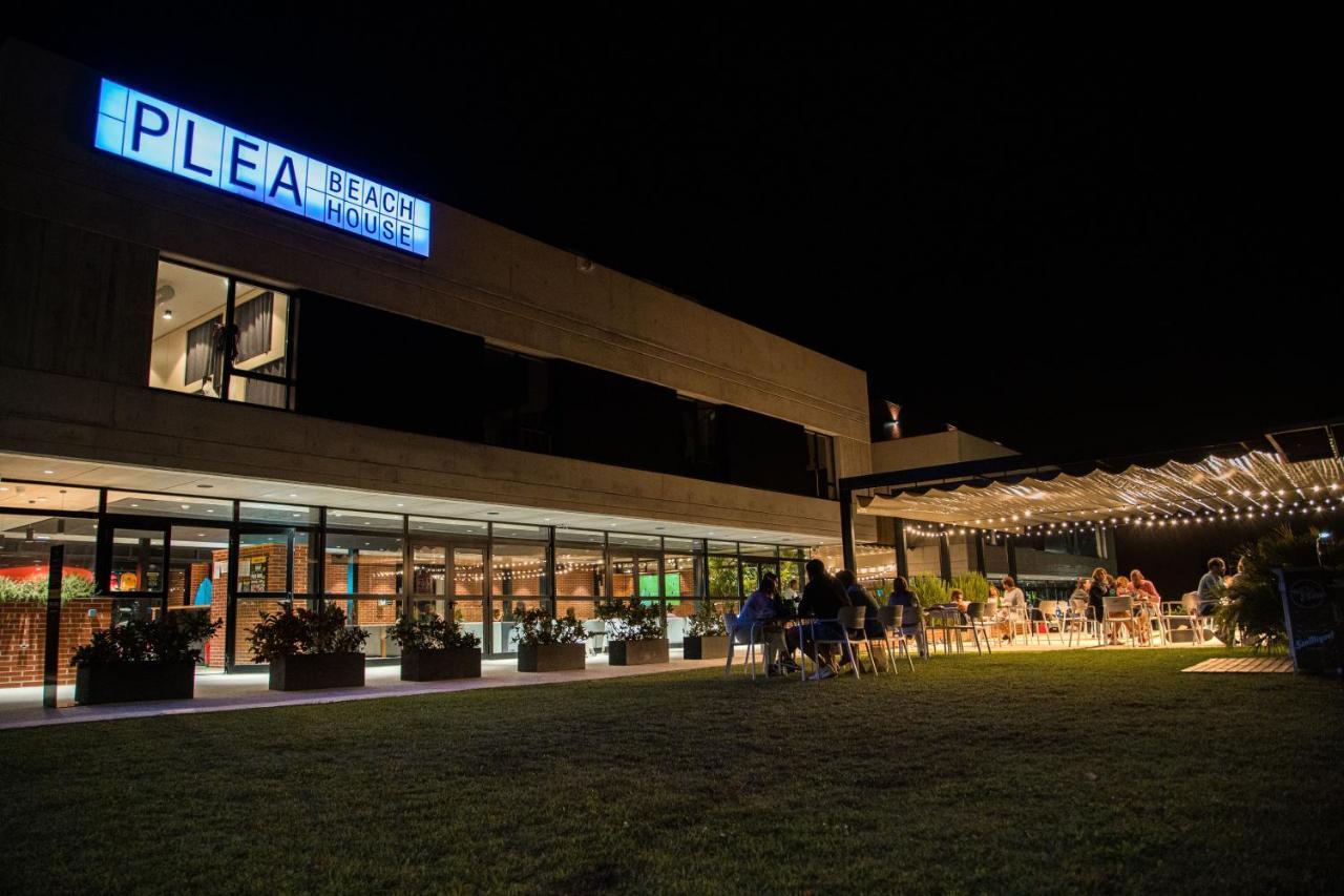 Plea Beach House Лоредо Екстер'єр фото